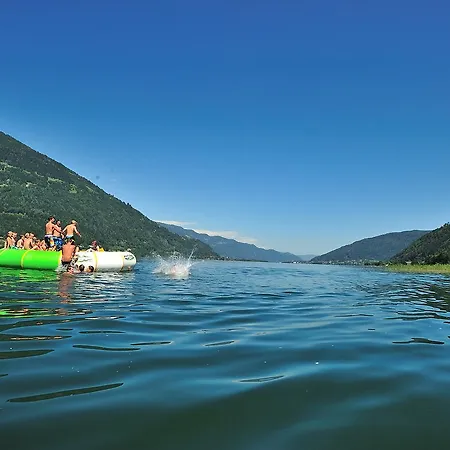 Berghof بيت للعطل فيلاخ